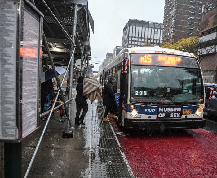 fare evasion at stopped nyc bus