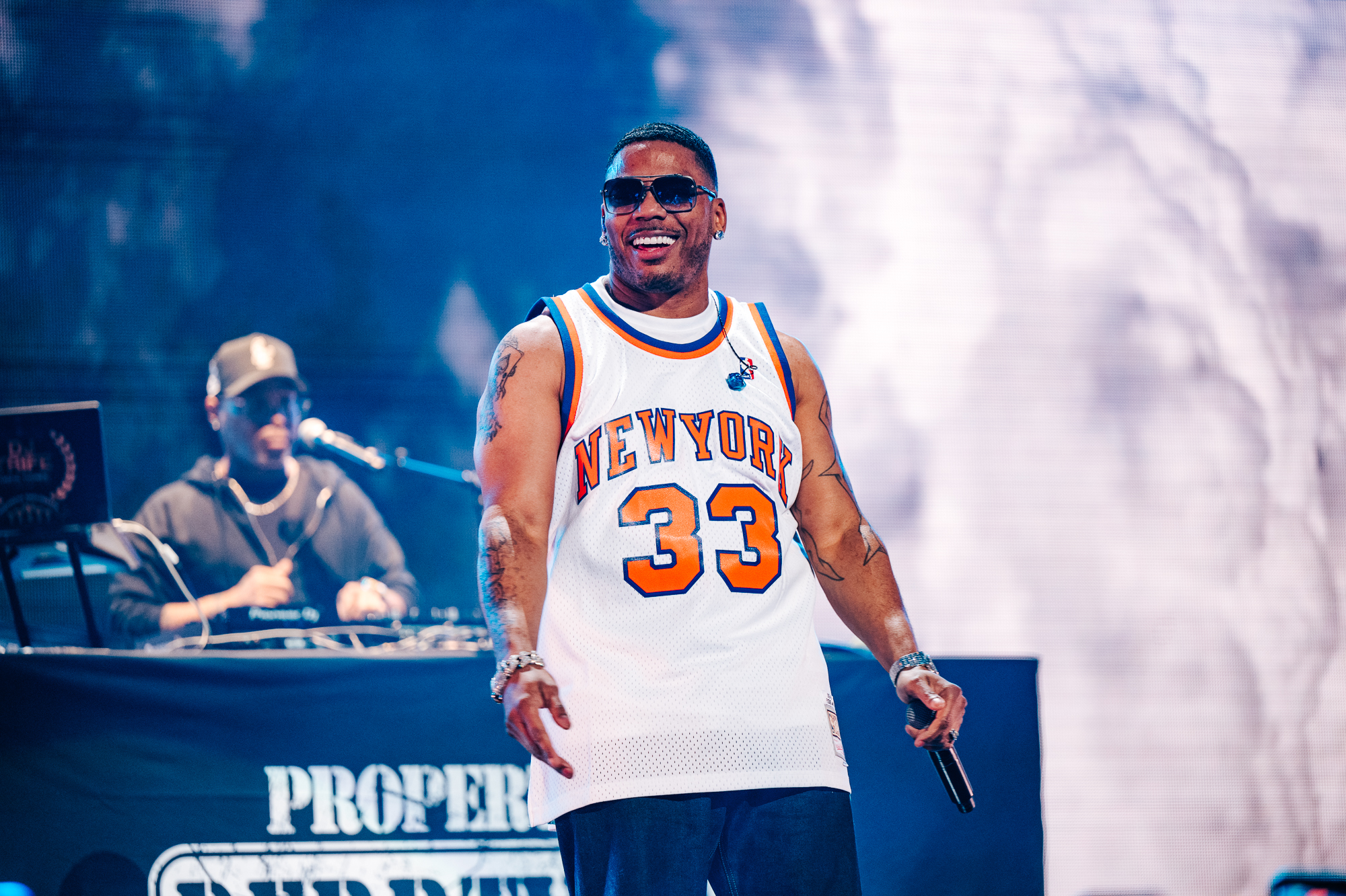 Nelly at Jingle Ball.