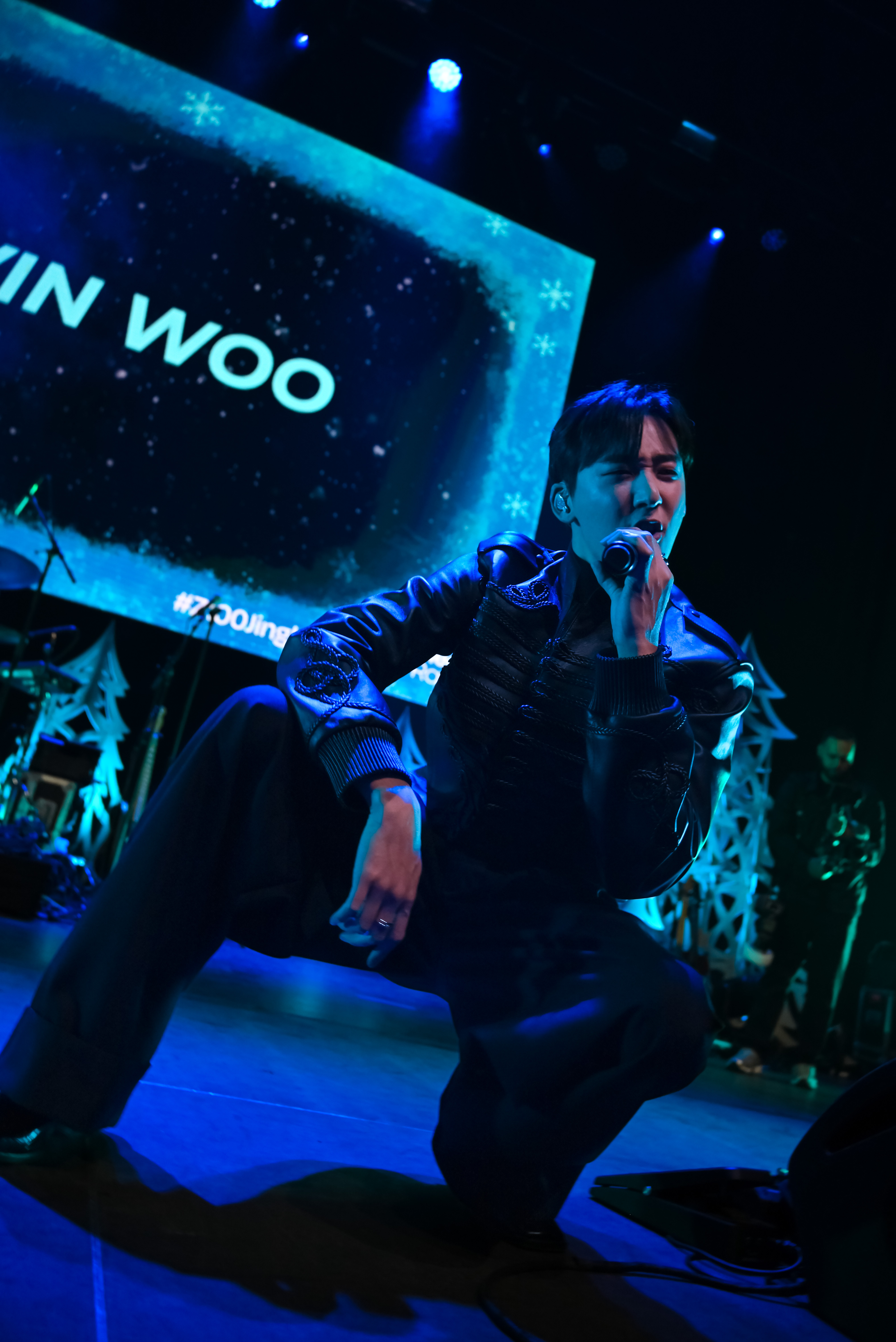 Kevin Woo performs at Jingle Ball at MSG.