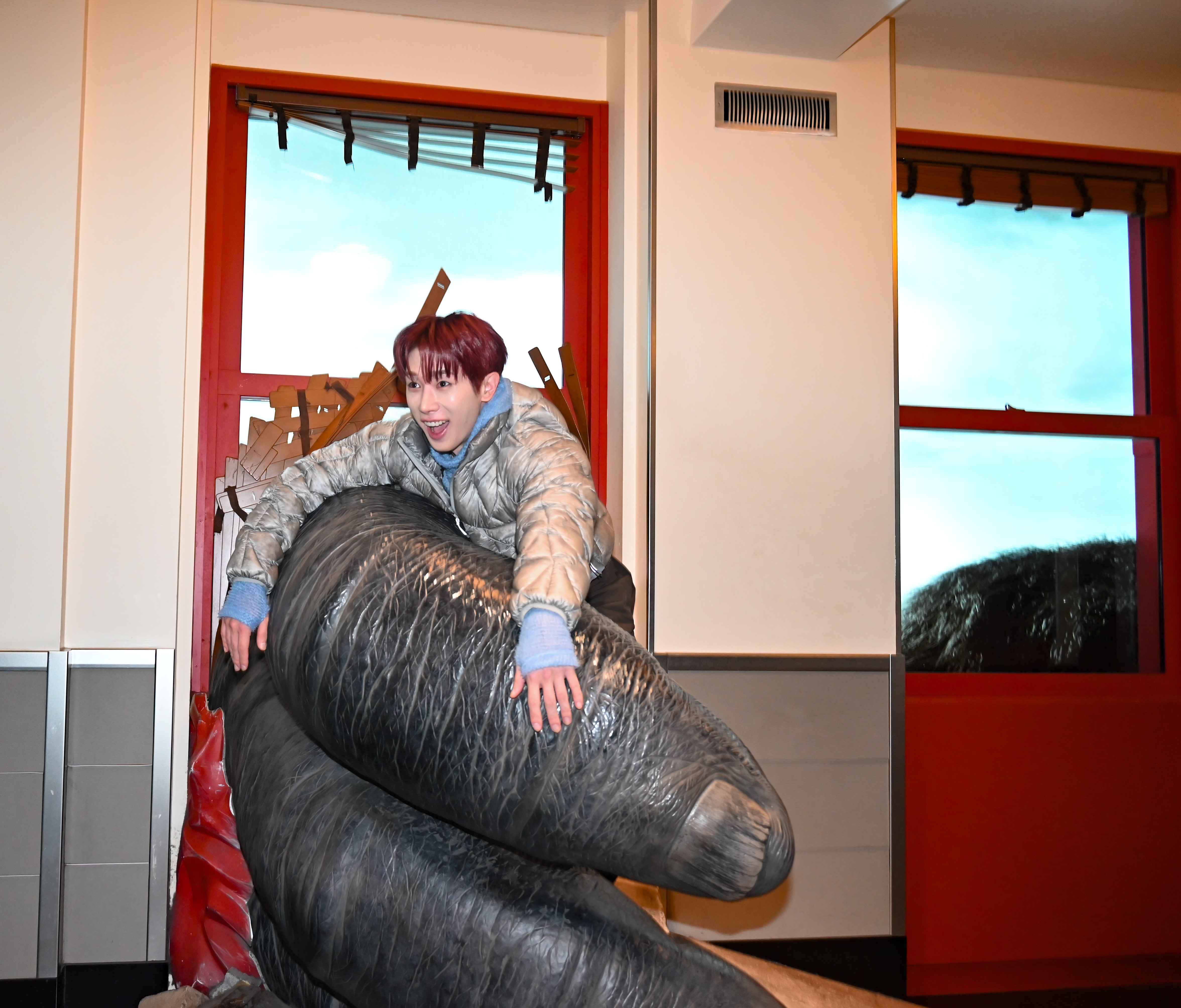 WONHO at the Empire State Building.