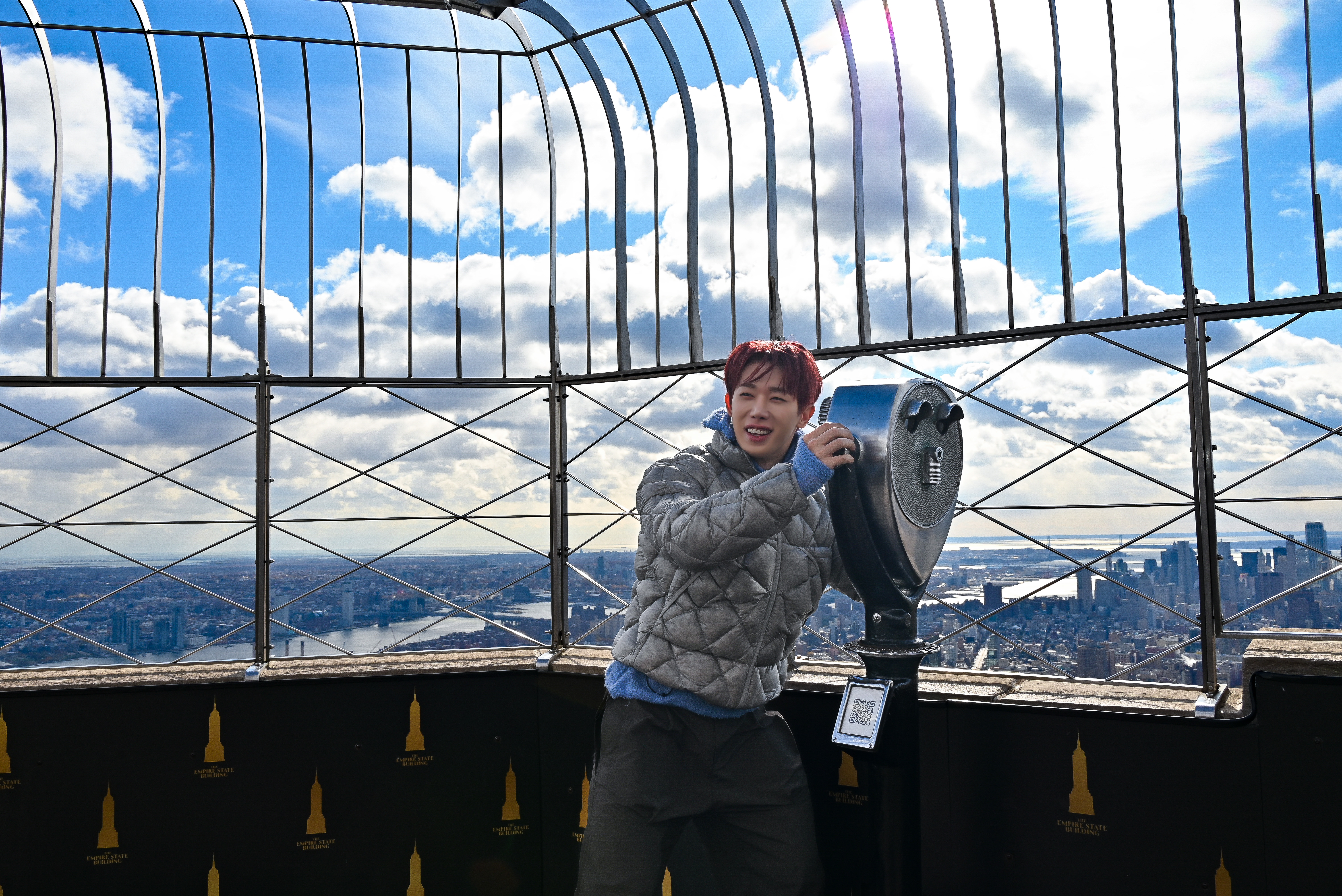 WONHO at the Empire State Building.