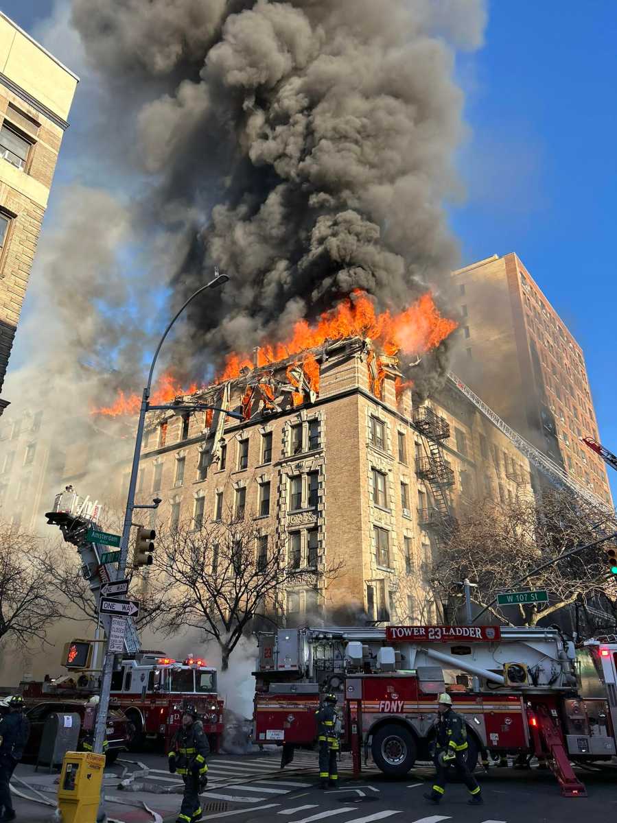 Upper West Side fire leaves three people injured: FDNY