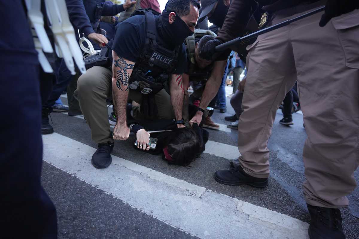 2025 in photos: The year ICE came to New York City 40