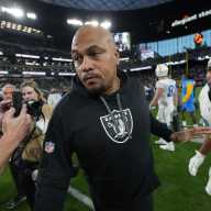 Giants to interview Antonio Pierce on Thursday, Friday: report 12 Antonio Pierce Giants interview