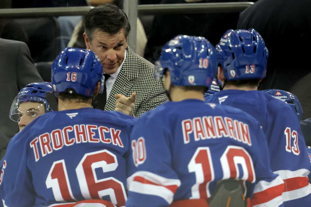 Mike Sullivan Rangers bench Panarin Trocheck