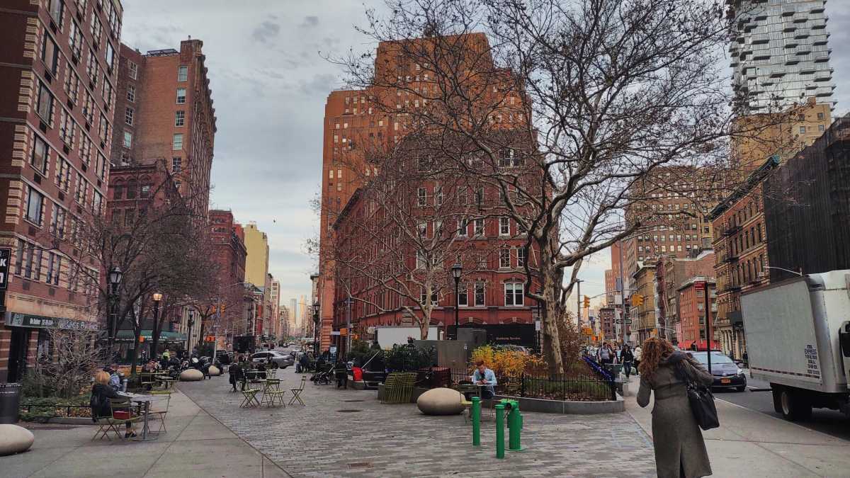 Yaw:5.231598,Pitch:8.667422407756588,Roll:-0.05039562355113958