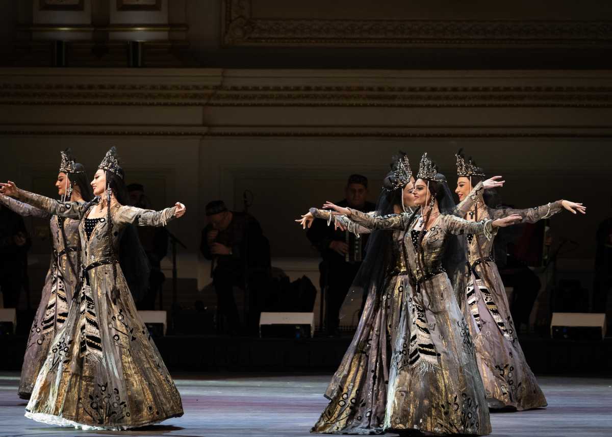 A snowbound night at Carnegie Hall with the Georgian National Ballet Sukhishvili  amNewYork