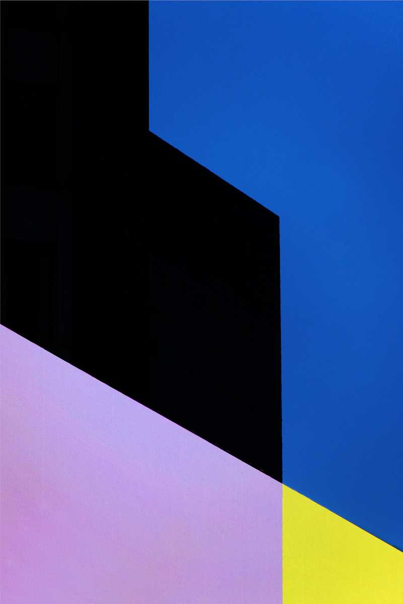 From overload to abstraction: How Bob Krasner finds calm in Times Square through his camera lens 2 From the series "Times Square" by Bob Krasner