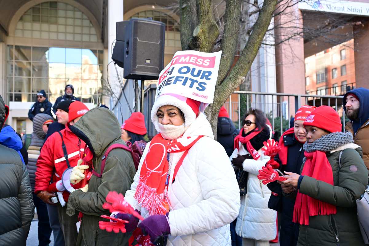 Striking nurses rally with Mamdani