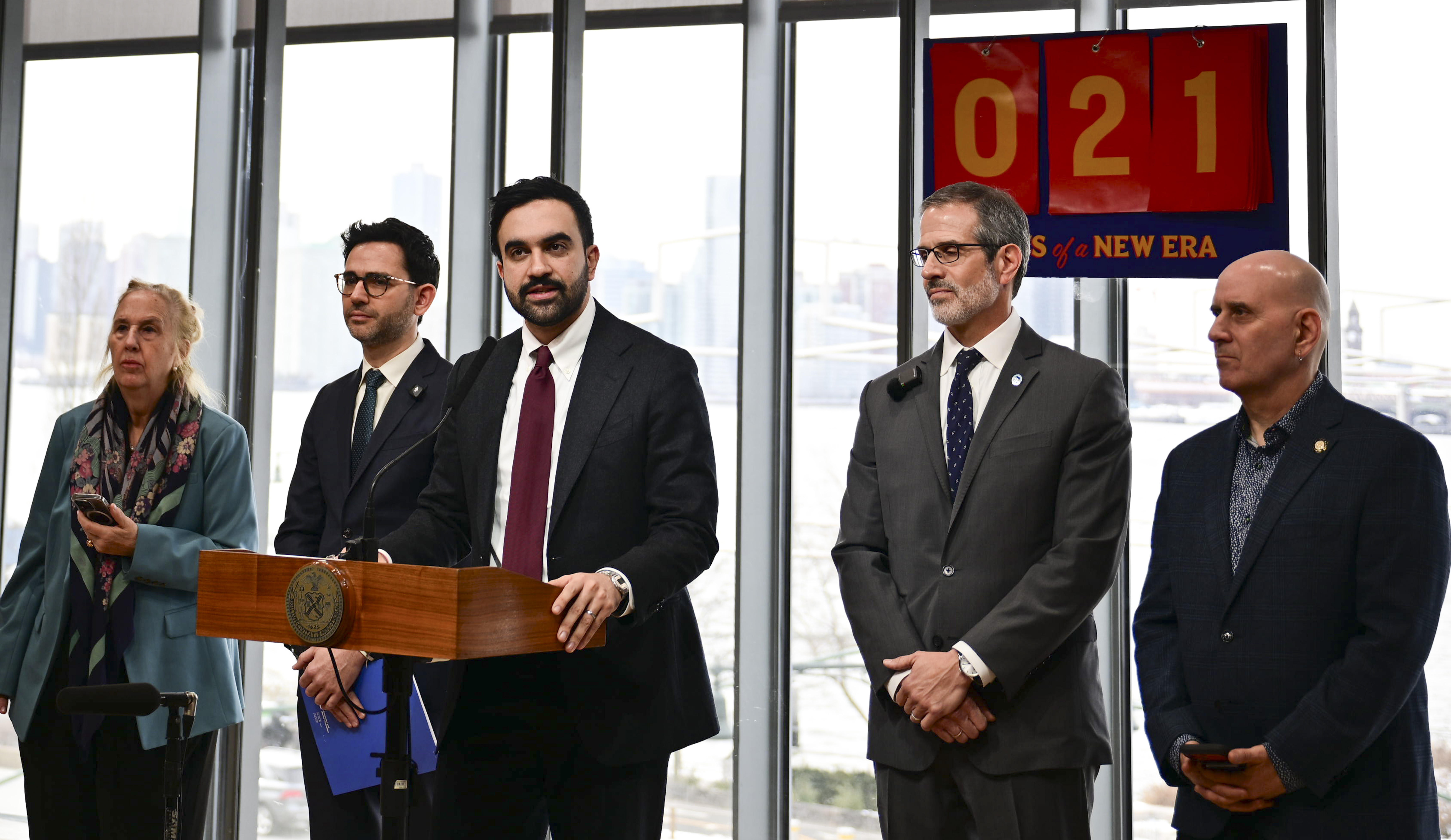 Mayor Zohran Mamdani and members of government announce crackdown on junk fees