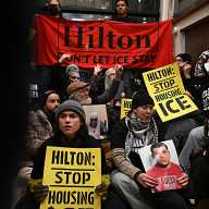 No vacancy: 65 anti-ICE protesters arrested after lobby protest inside Lower Manhattan Hilton hotel, NYPD says 6 Anti-ICE demonstrators hold signs while occupying Hilton hotel