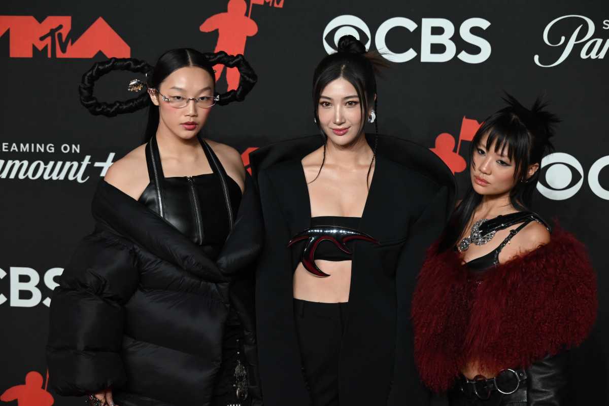 May Hong, Arden Cho and REI AMI of "K-Pop Demon Hunters" at the VMAs.
