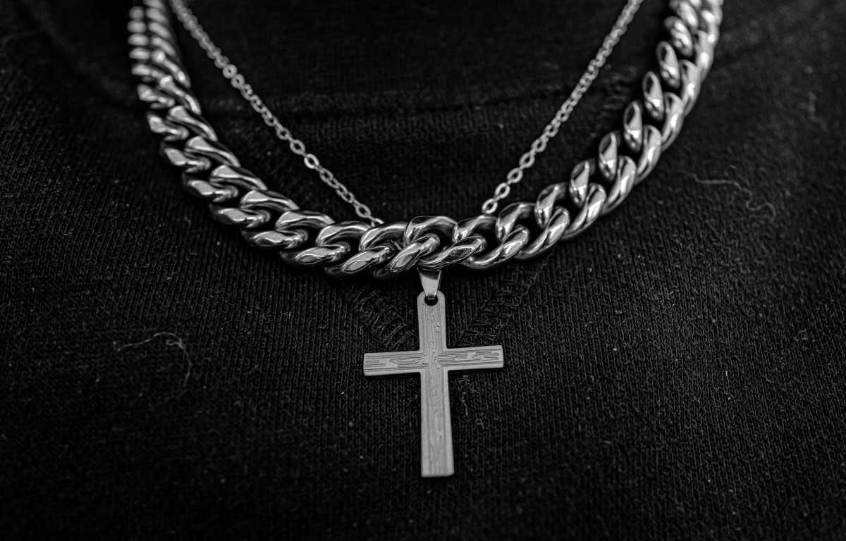 A test of faith: East Village church prays for justice as ICE bond hearing decides fate of detained parishioner 4