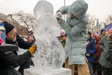 ice sculpting