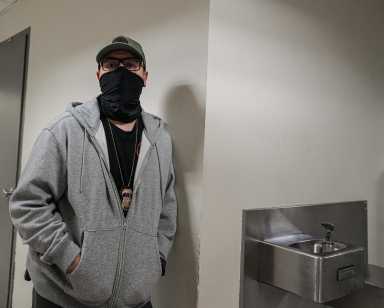 ICE agent at Federal Plaza in New York