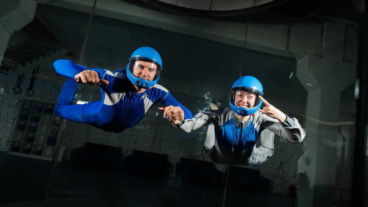 Avoid cabin fever in NYC this winter! Check out these great indoor things to do with the whole family 2 indoor things to do indoor skydiving