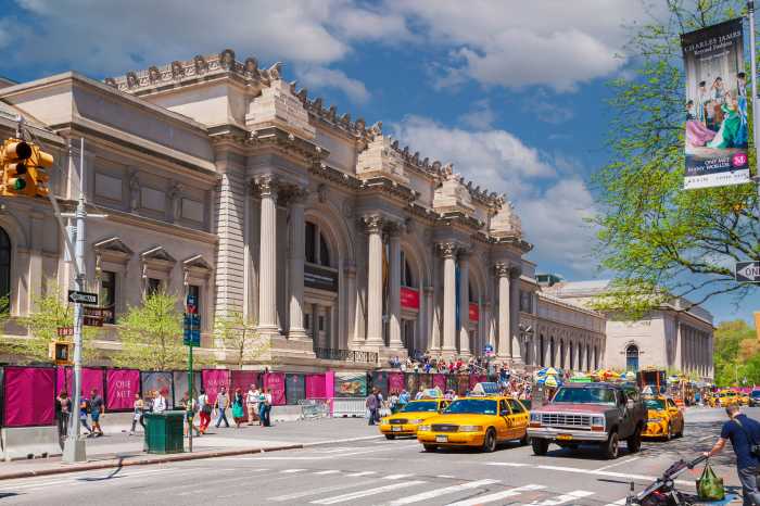 Metropolitan Museum of Art exterior