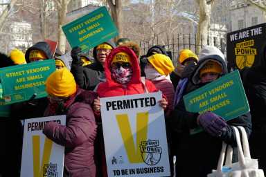 Street vendors rally at City Hall