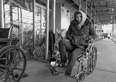 Homeless woman braves bitter cold ahead of winter storm