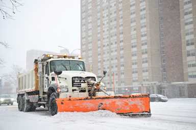 a NYC snow plow