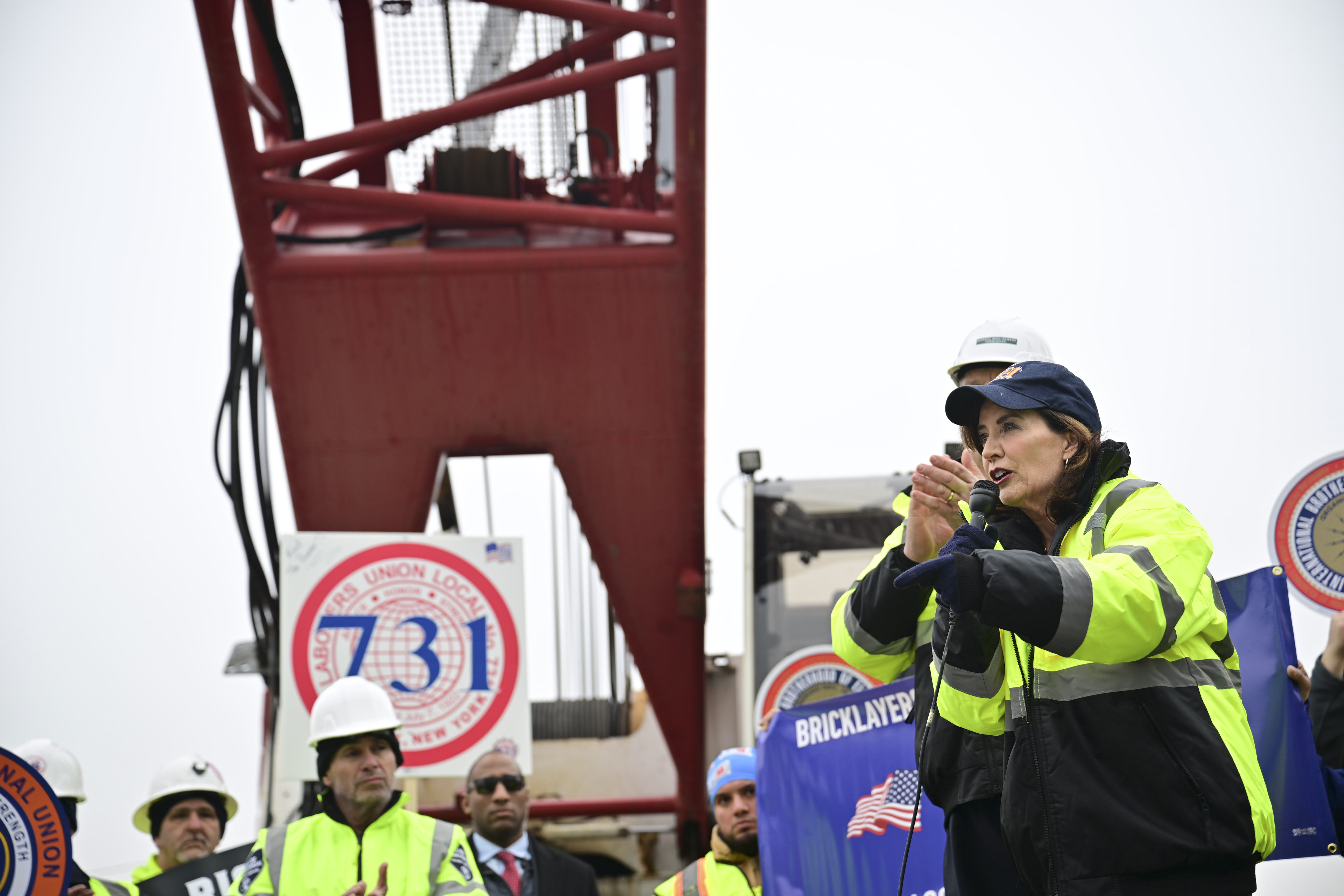 Gov. Kathy Hochul speaks at Gateway Tunnel project site