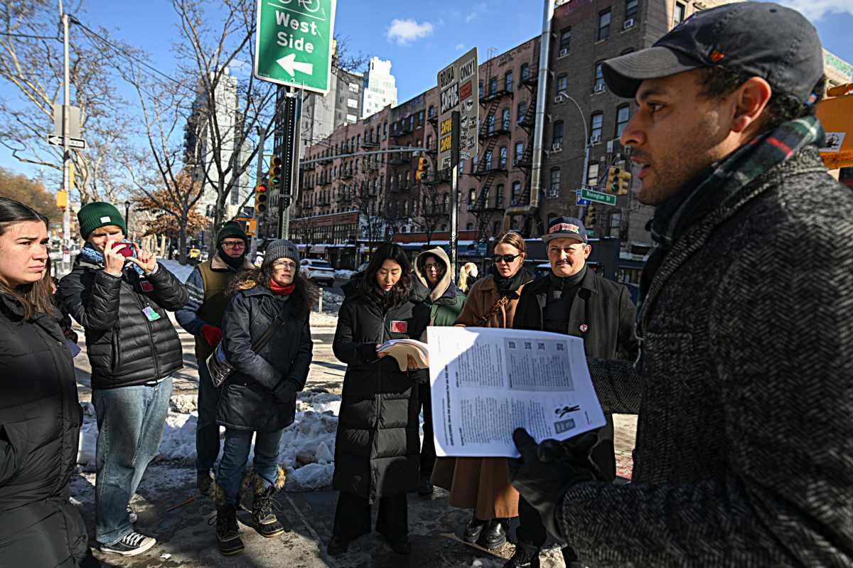 How politicians are preparing Lower East Siders for the inevitability of ICE 2