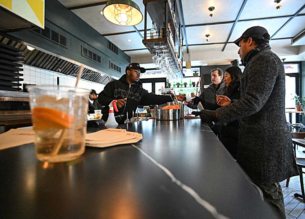 How politicians are preparing Lower East Siders for the inevitability of ICE 4