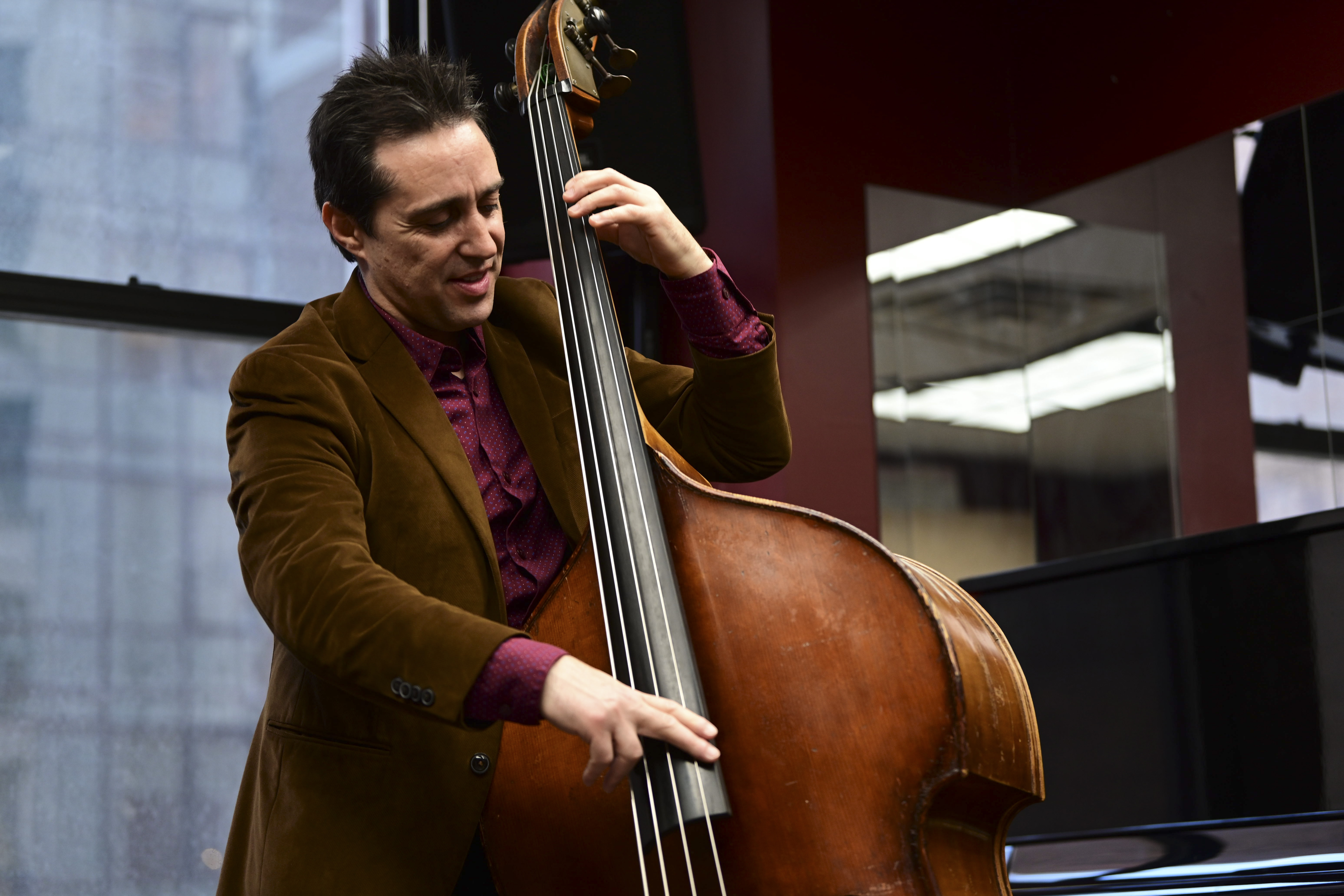 Bassist Trifon Dimitrov