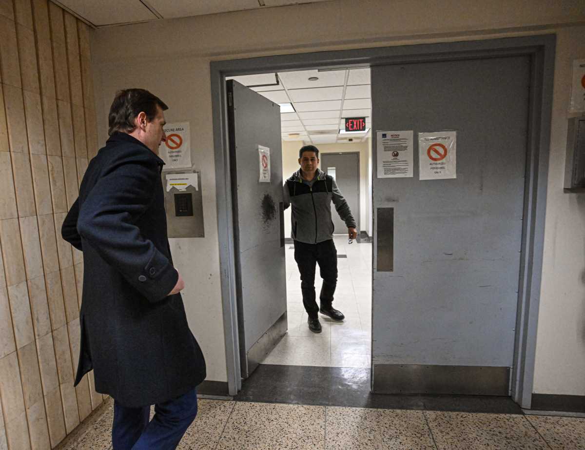 Goldman finds more jails for ICE detainees on multiple levels of 26 Federal Plaza, says DHS is defying the law