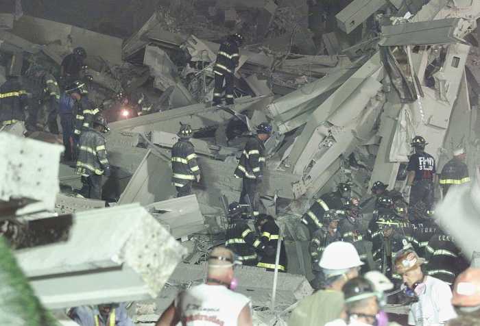 9/11 firefighters groping through the rubble