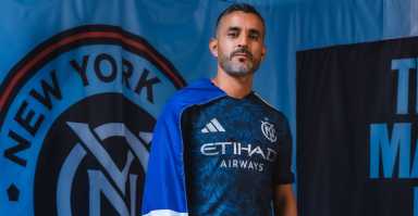NYCFC All Nations Kit Maxi Moralez