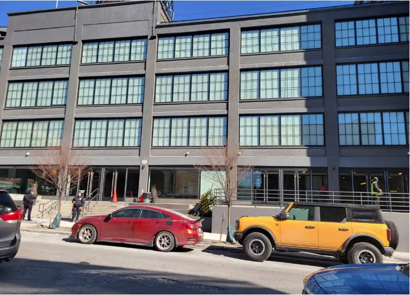 Last migrant shelter site in New York city