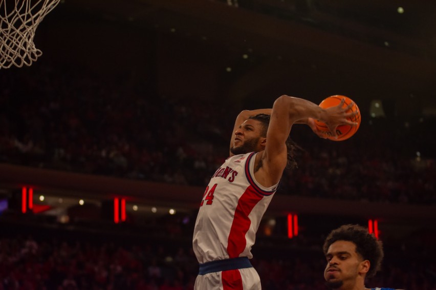 Zuby Eiofor dunk Creighton St. John's