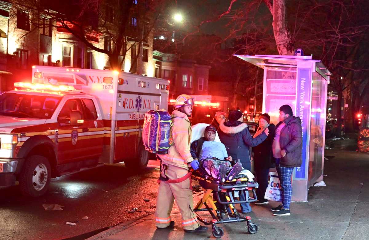 Three-alarm Brooklyn apartment fire leaves five people hospitalized: FDNY 3
