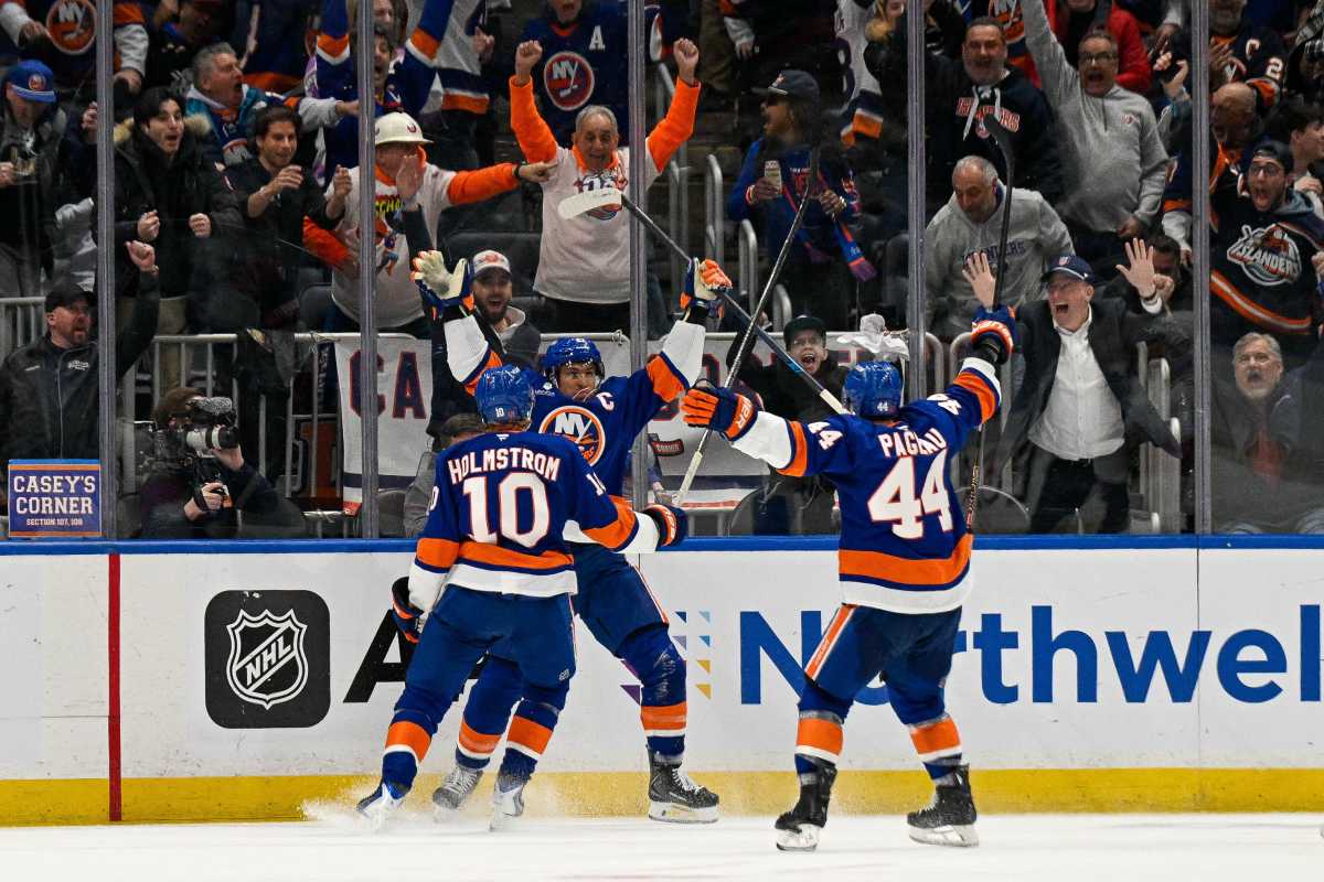 Islanders' Anders Lee shows he has a lot more to give with vital goals in playoff push | amNewYork