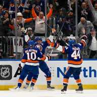 Islanders' Anders Lee shows he has a lot more to give with vital goals in playoff push 8 Anders Lee Islanders game-winning goal panthers