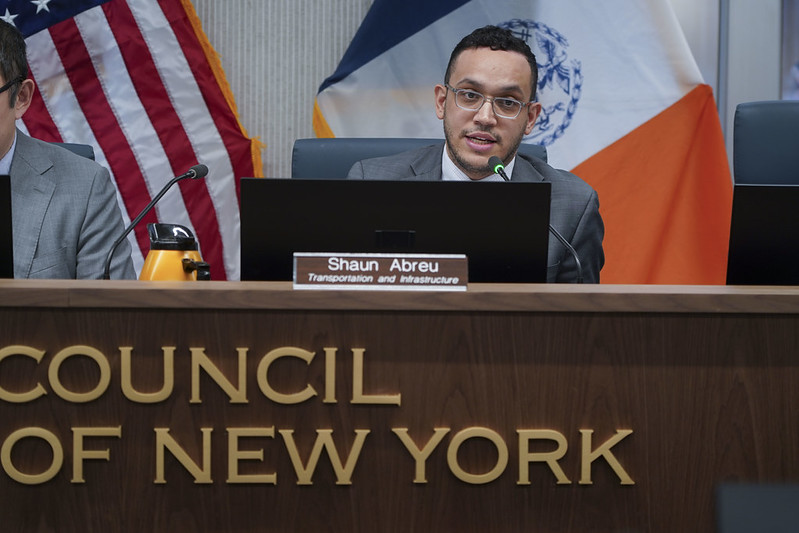 Mamdani's DOT blames Adams for falling short of Streets Plan targets for bus and bike lane construction | amNewYork