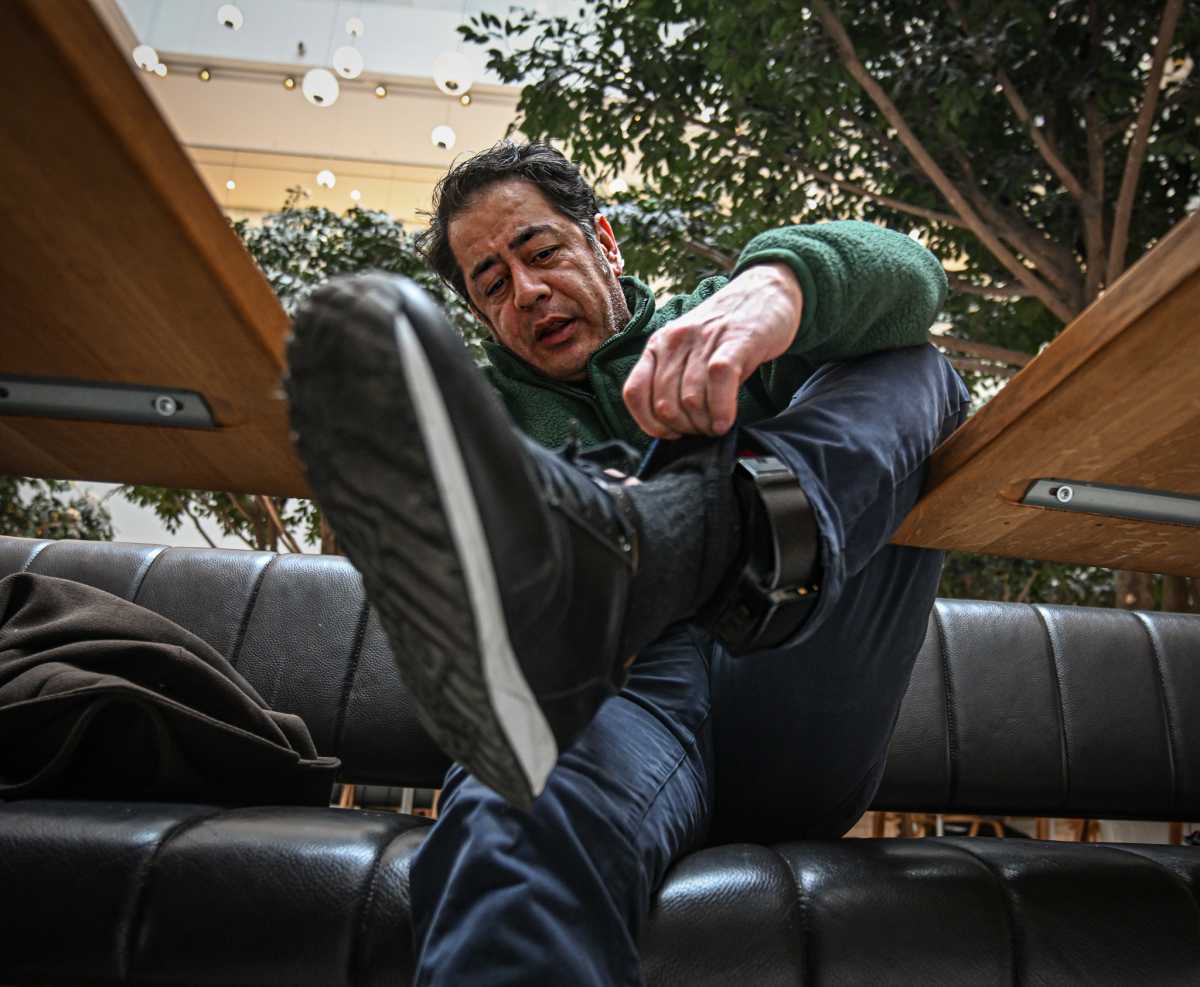 EXCLUSIVE | Manhattan father detained by ICE fights for family's stability and survival in the US 4